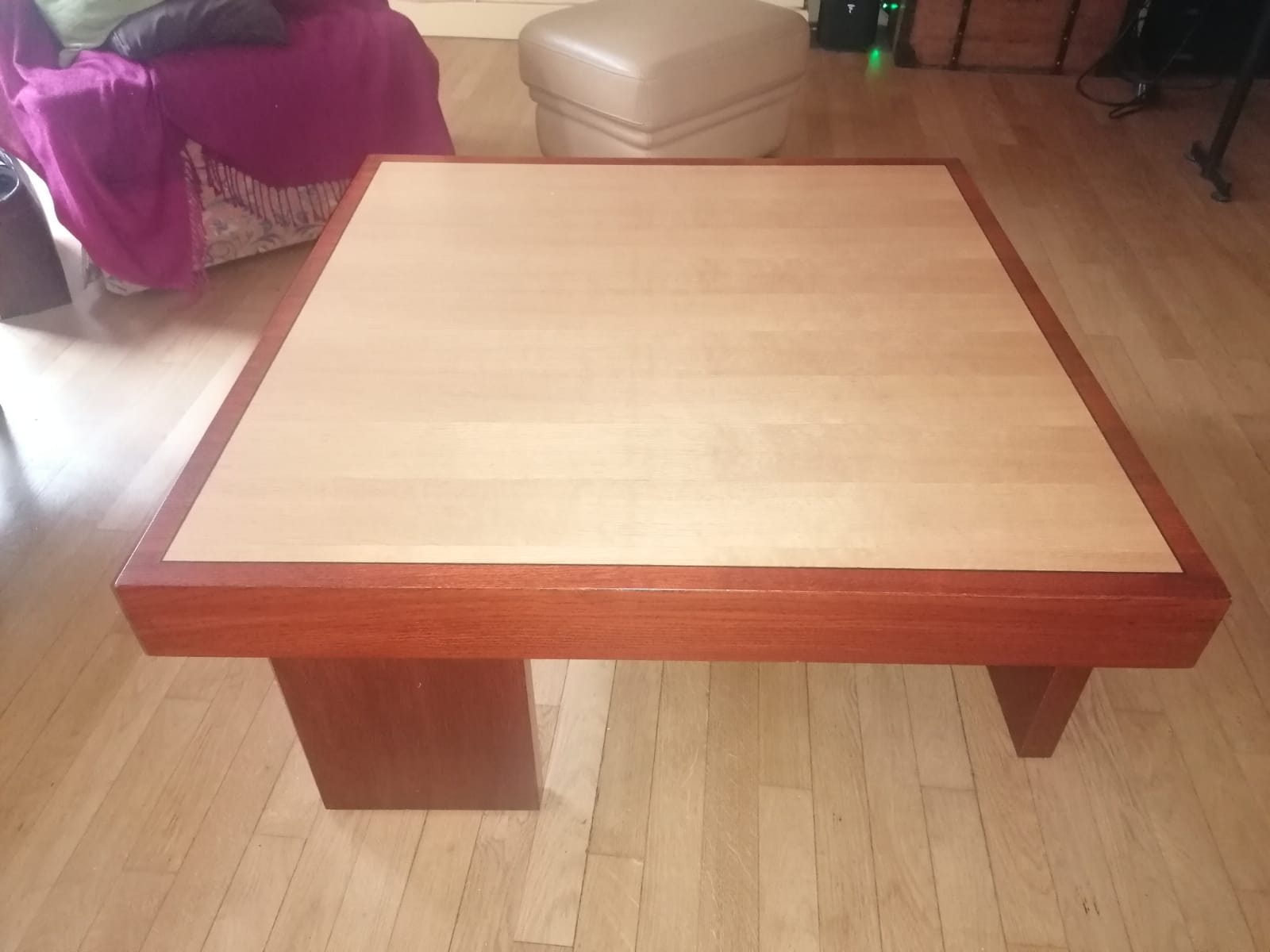 Table basse bois exotique 1m x 1m – Image 3