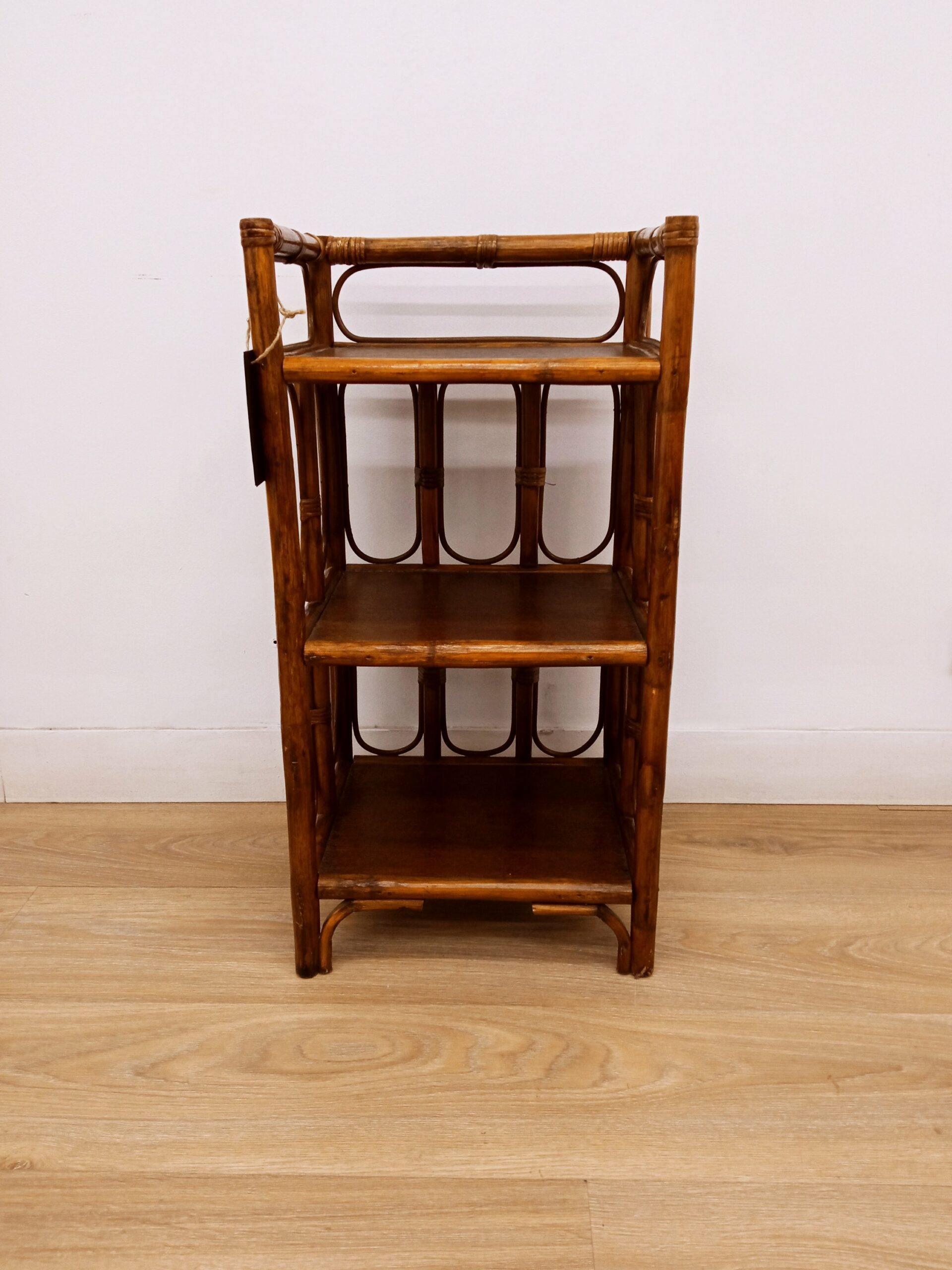 Petit meuble étagères bambou années 60 – Image 2