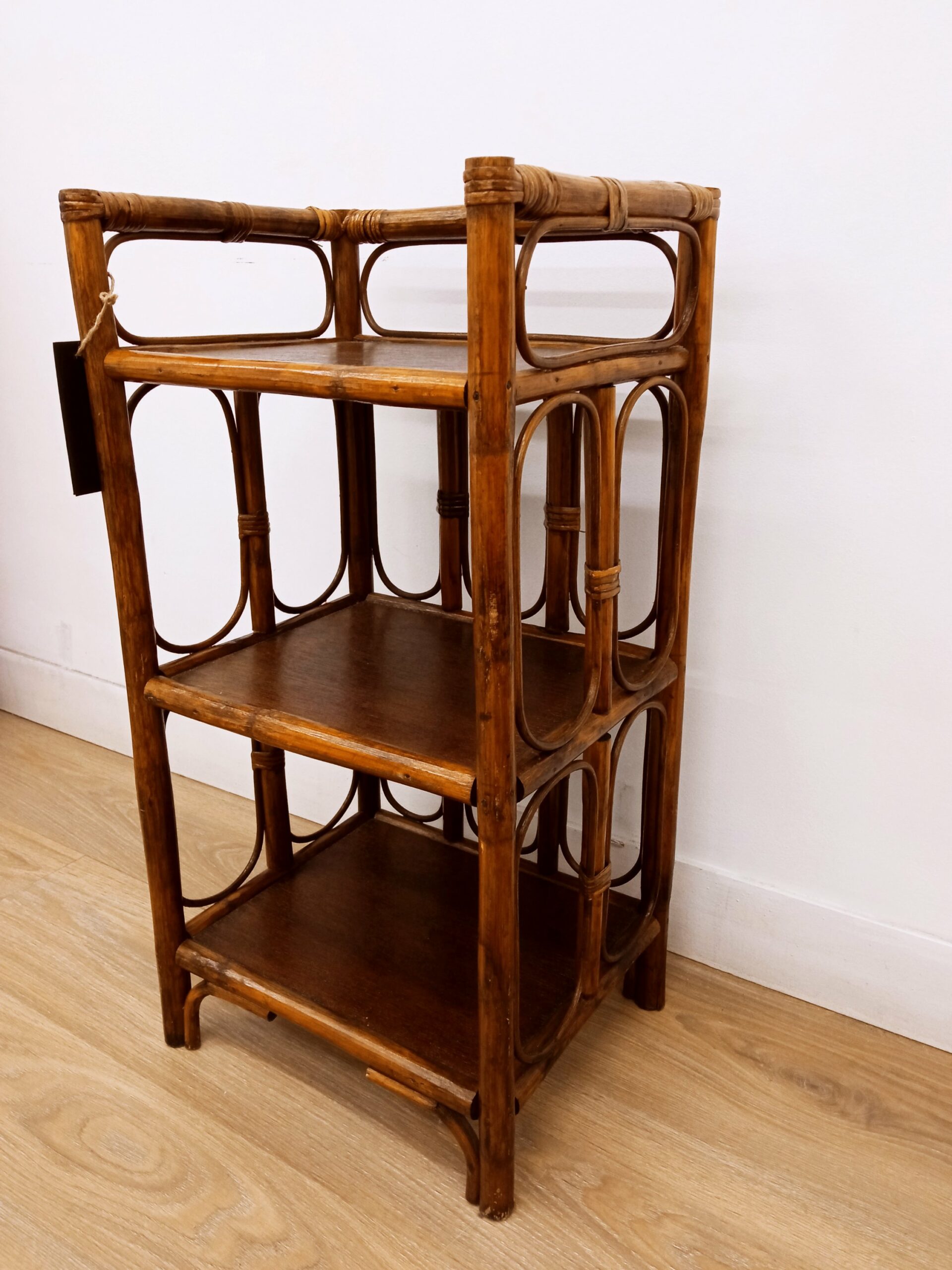 Petit meuble étagères bambou années 60