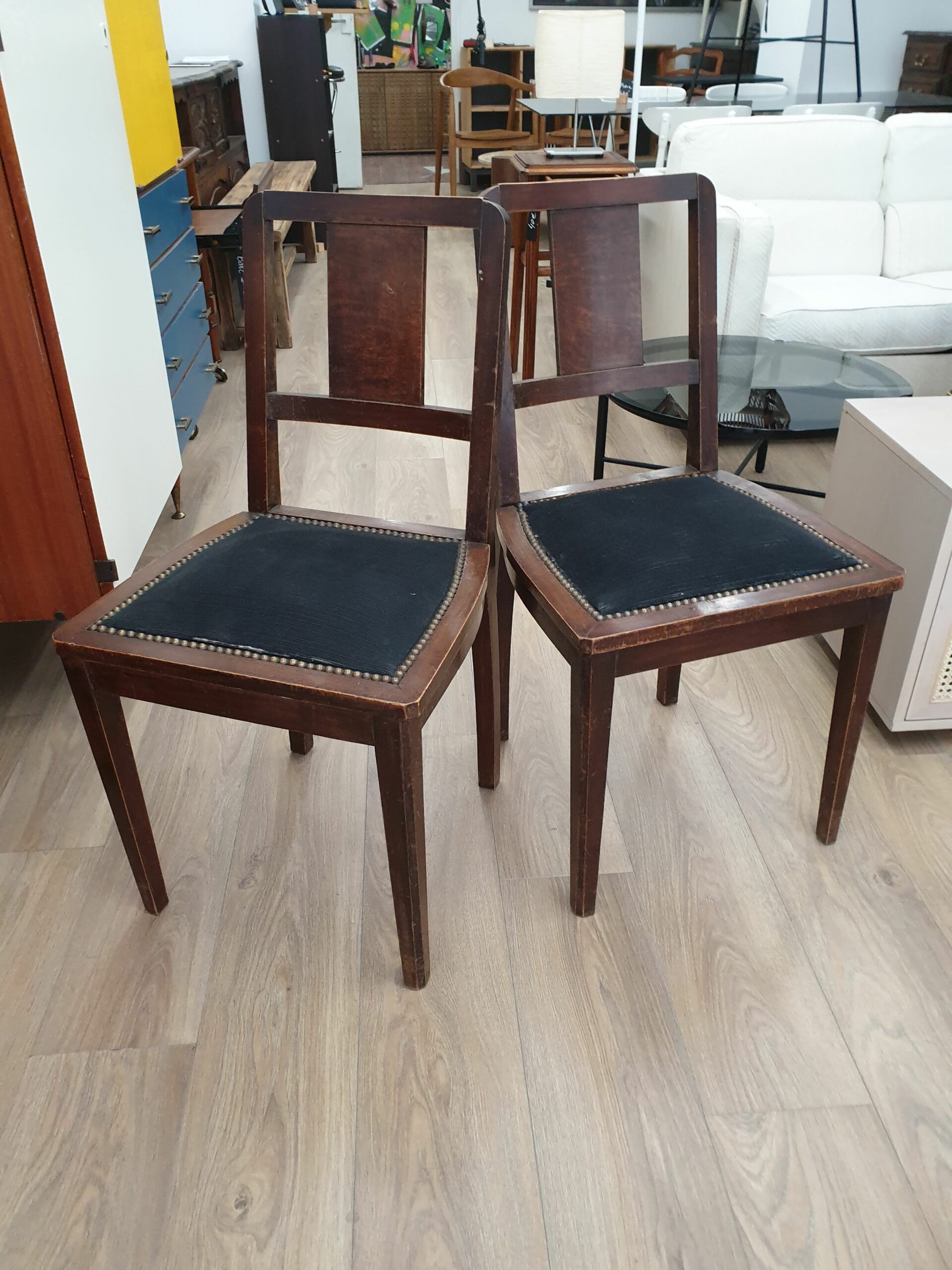 Paire de chaises bois et tissu – Image 2