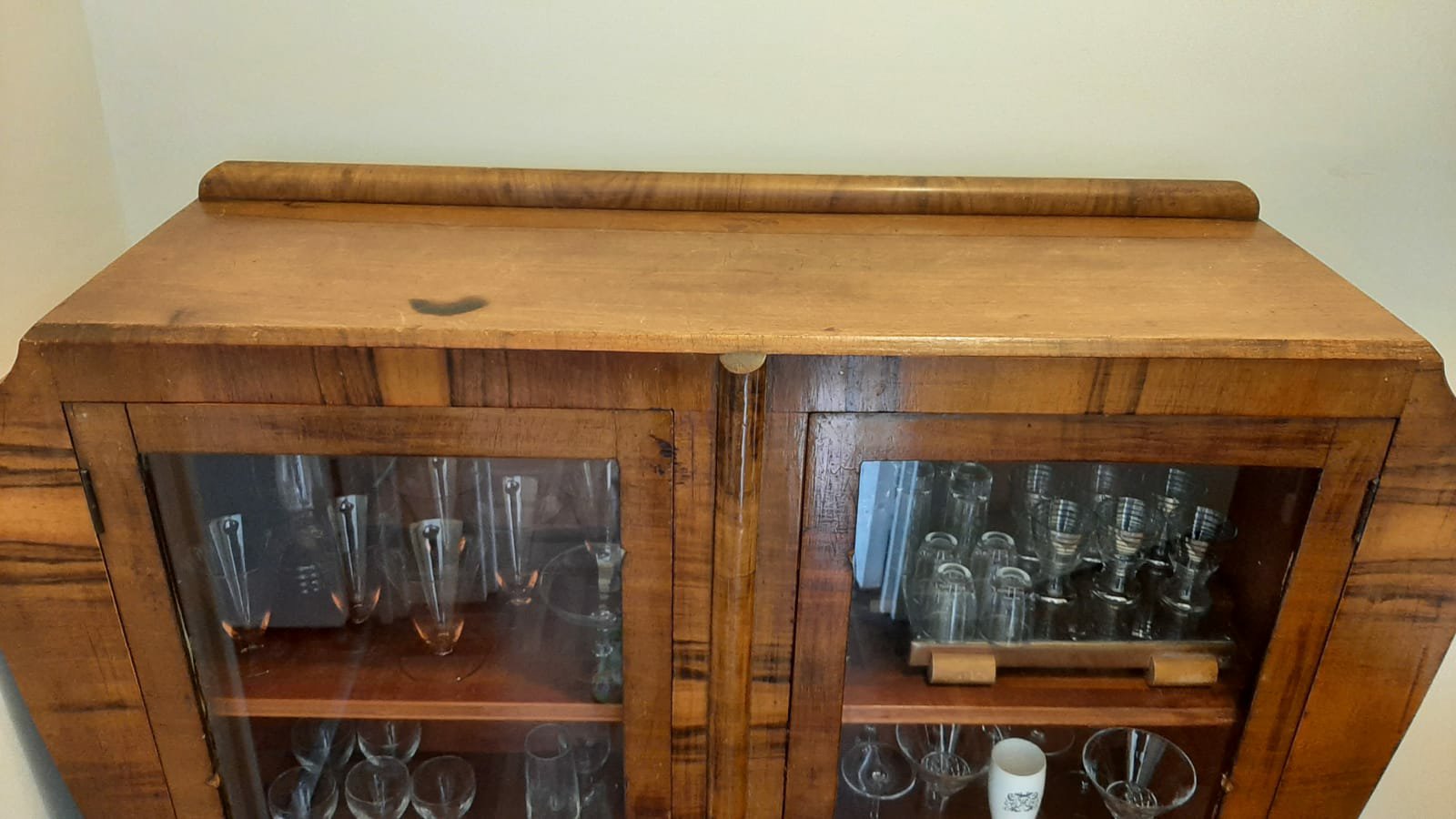 Meuble vitrine vaisselier années 50 – Image 2