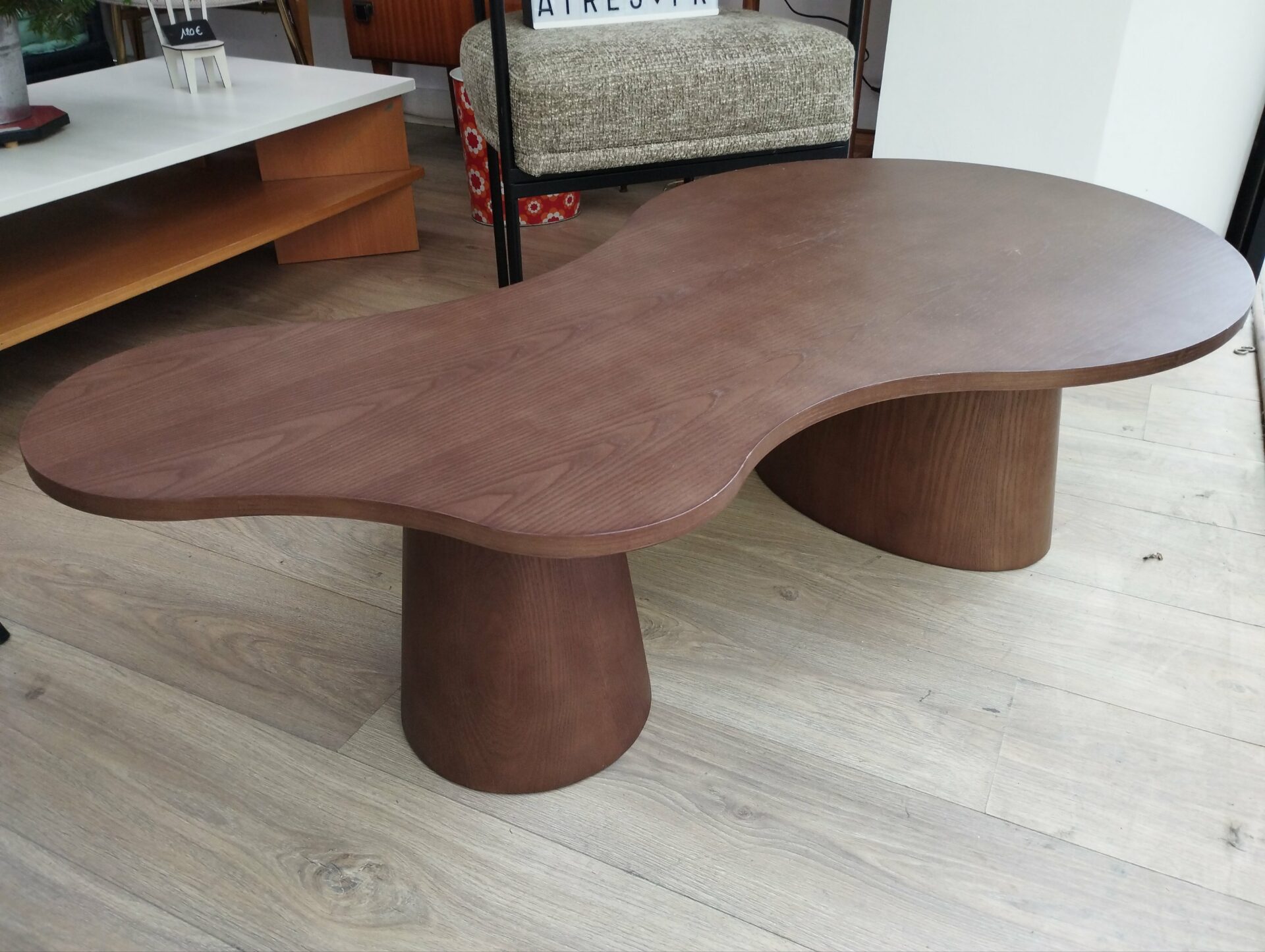 Table basse Paleta en bois peau de frêne teinte noyer – Image 2