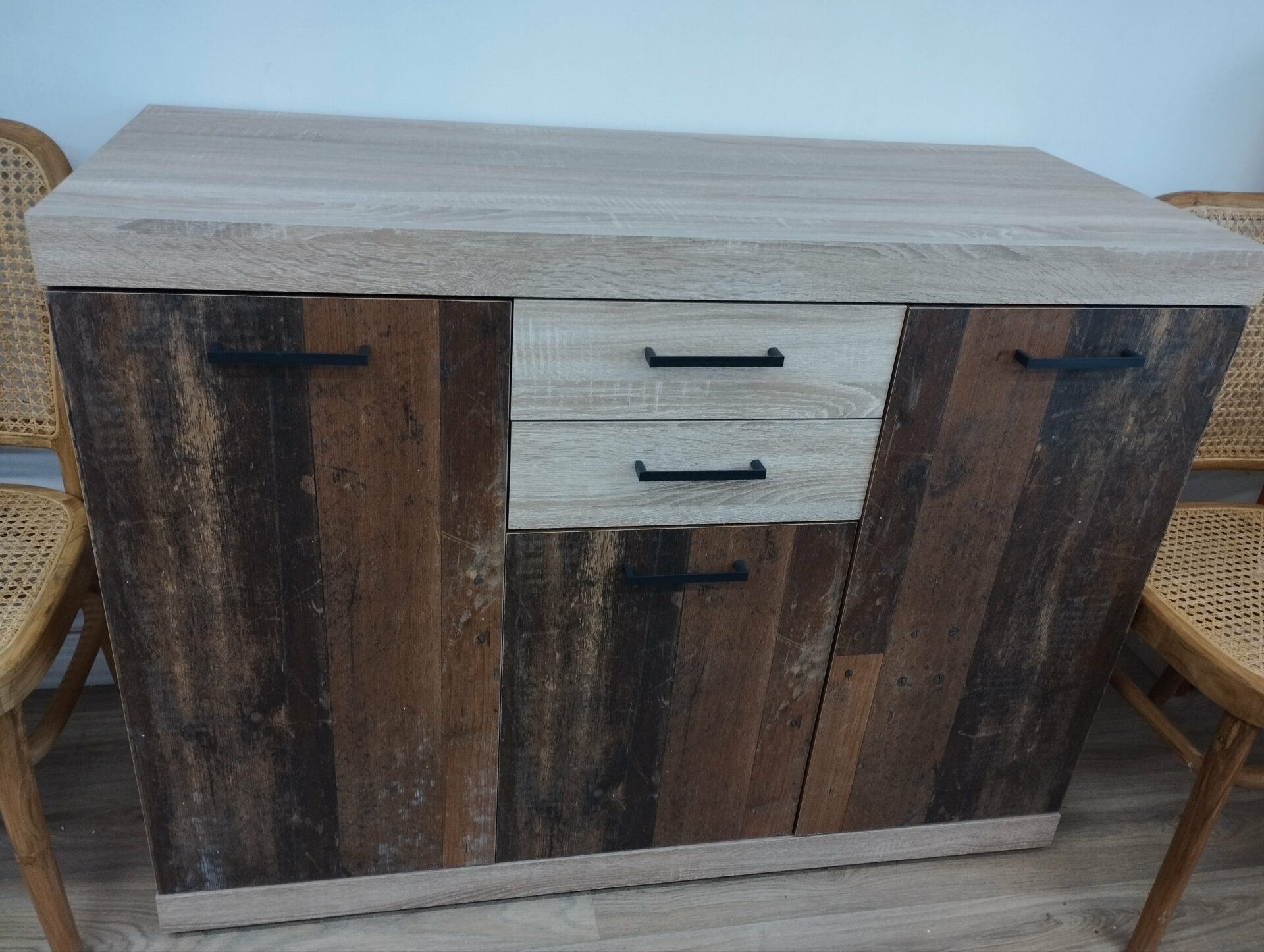 Buffet meuble de rangement 3 portes – Image 2