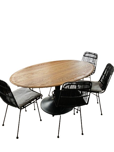 Table la redoute en chêne et métal avec lot de chaises en rotin.