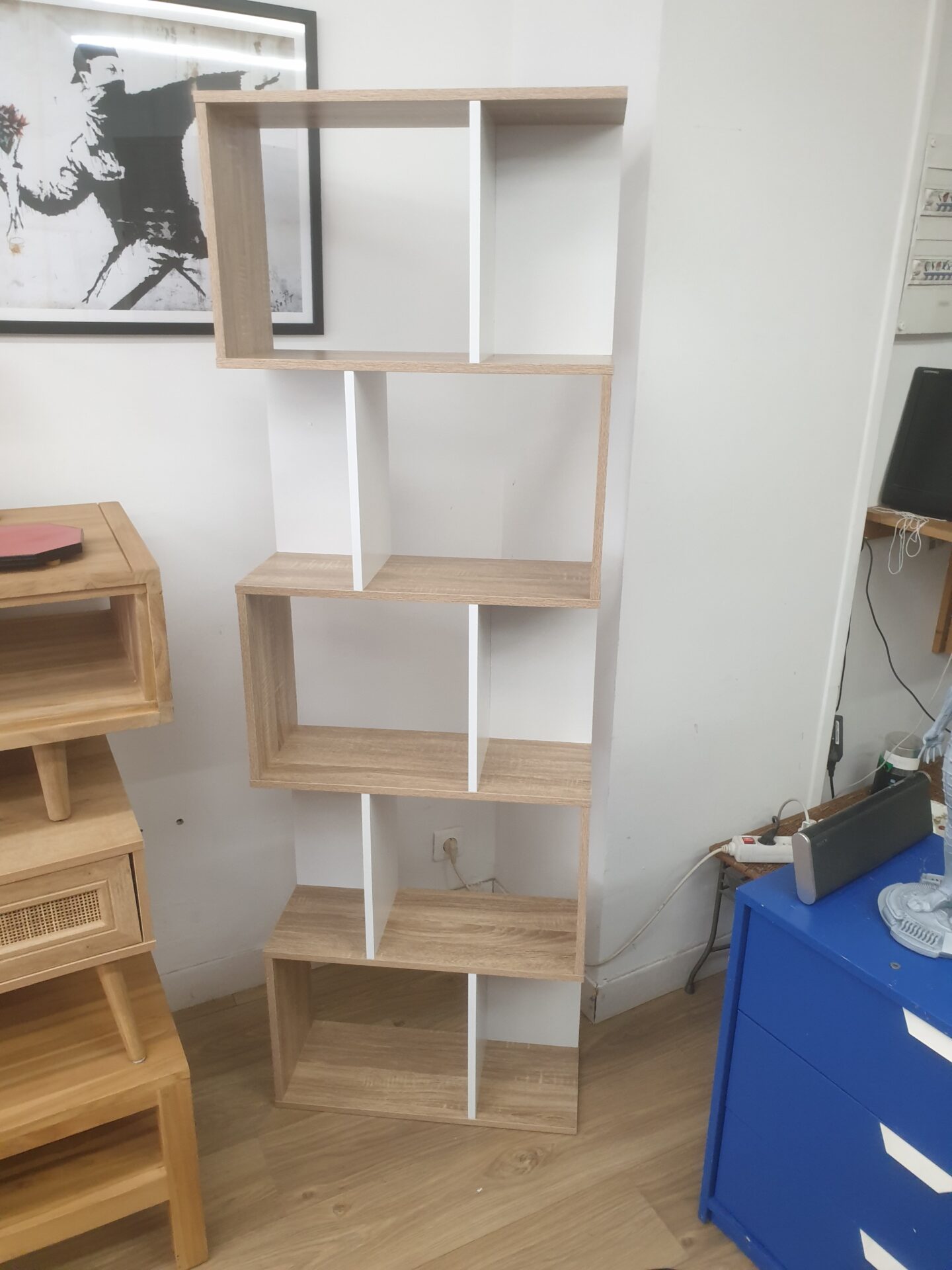étagère de rangement couleur blanche et bois – Image 3