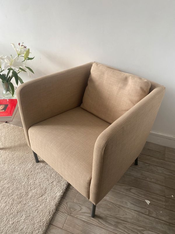 Joli fauteuil beige – Image 2