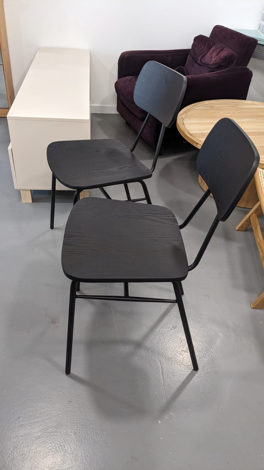 2 chaises en bois Lora – Image 2