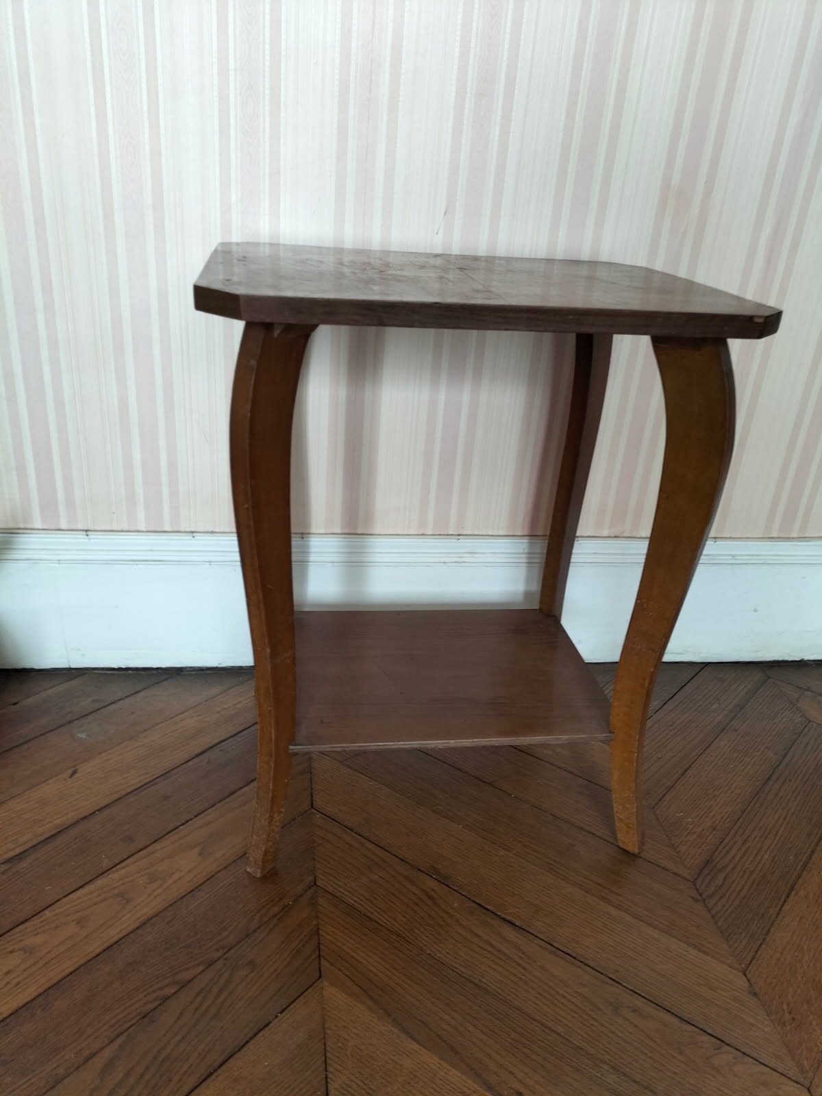 2 petites tables d’appoint – Image 5