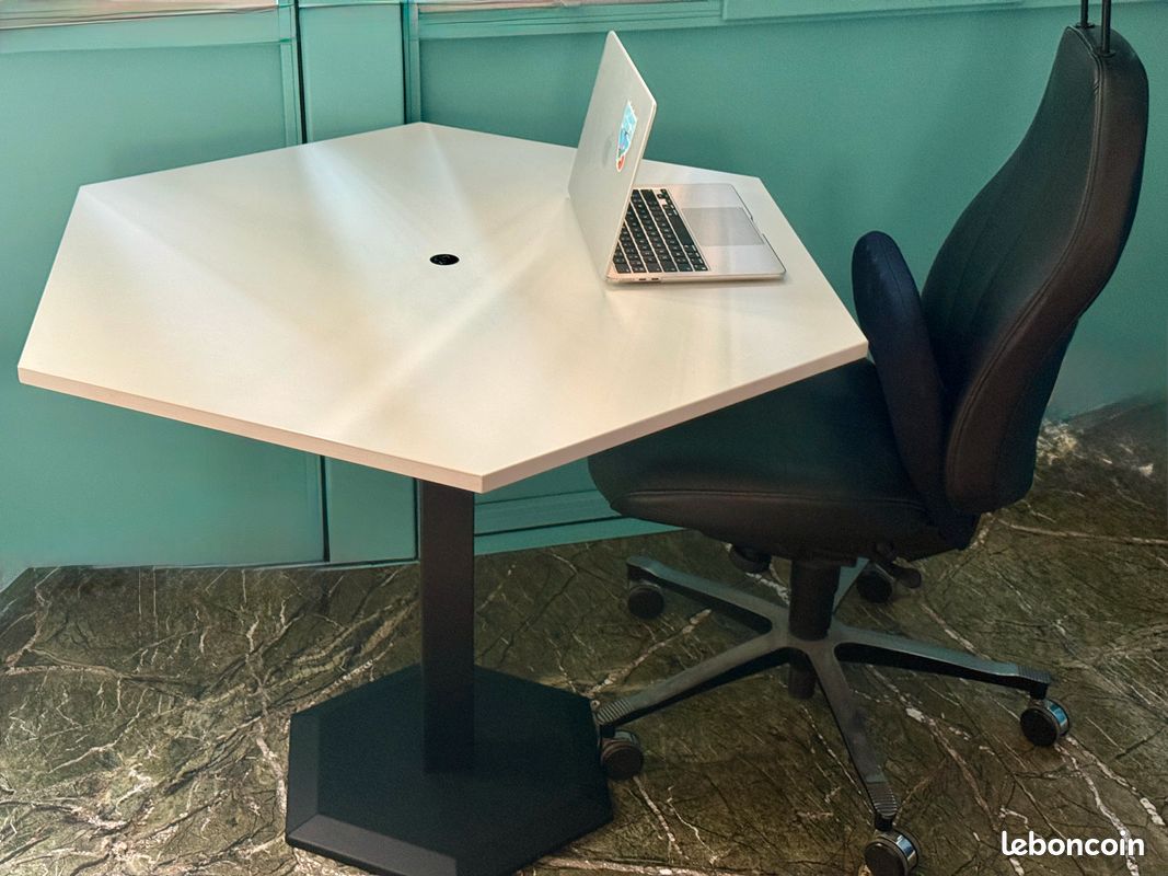 Bureau Table hauteur réglable Electrique Comme neuf – Image 2
