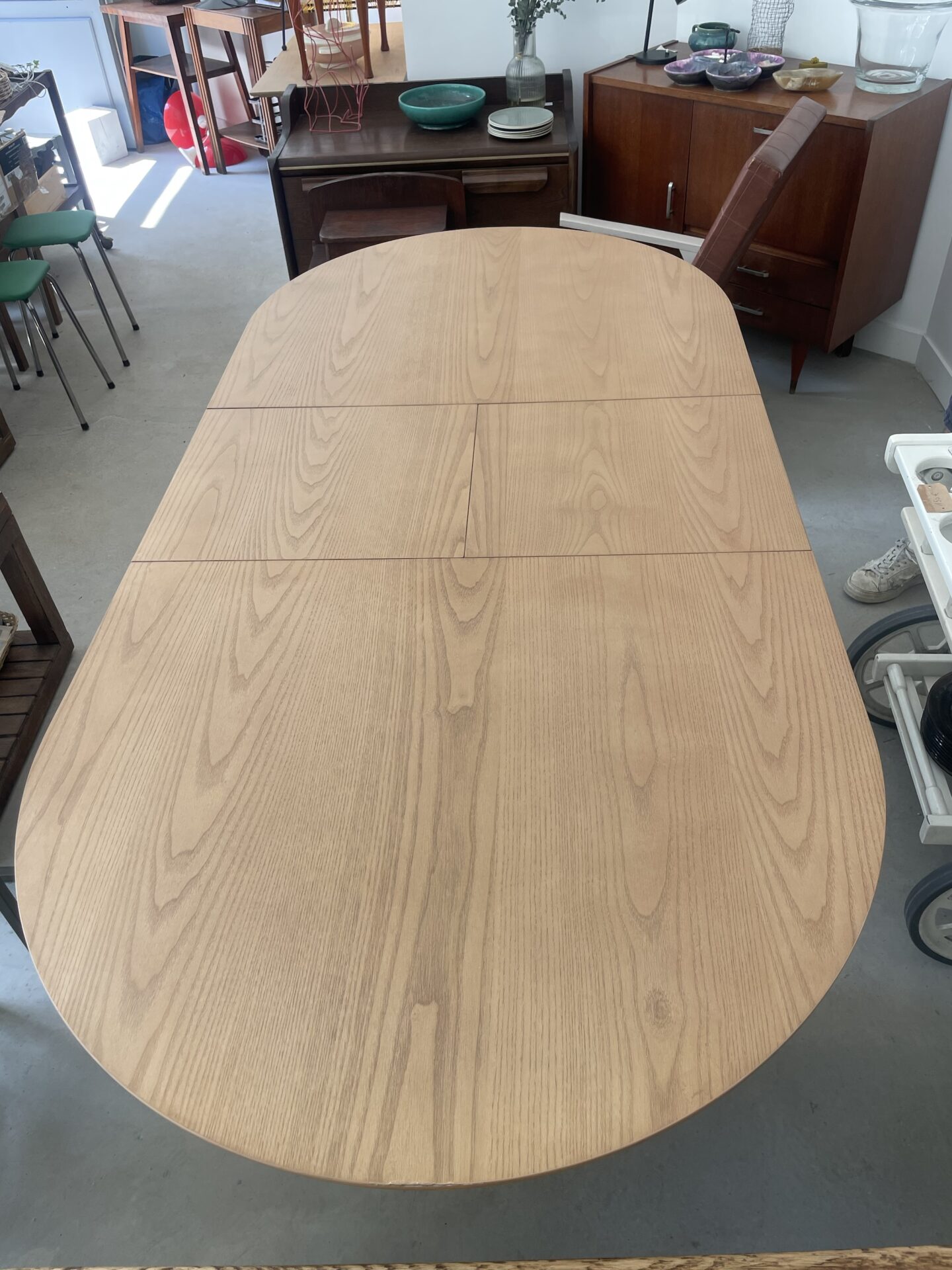 Table à manger extensible ADRIANO 4-8 personnes en frêne – Image 3