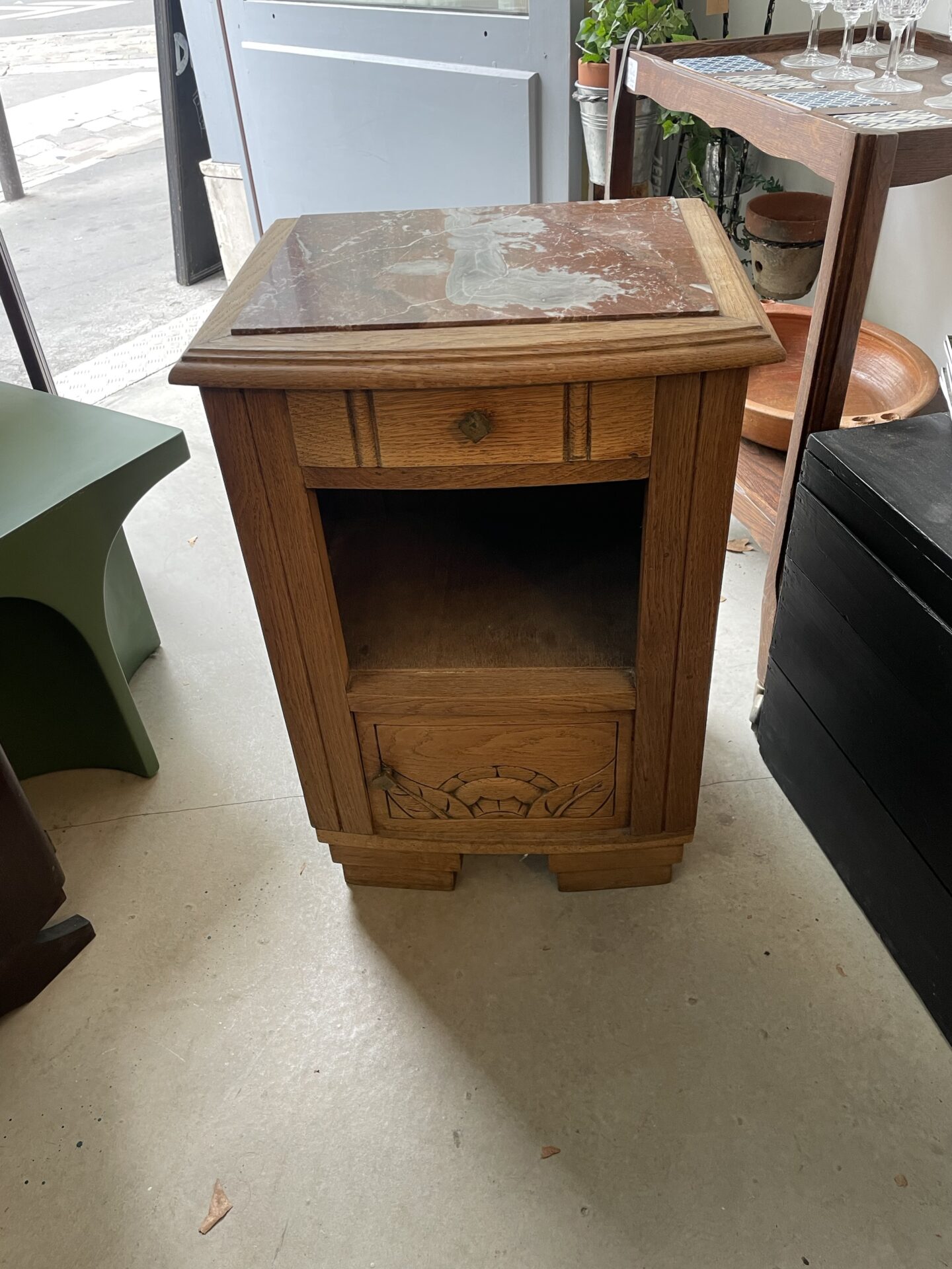 Table de chevet Art Déco – Image 3