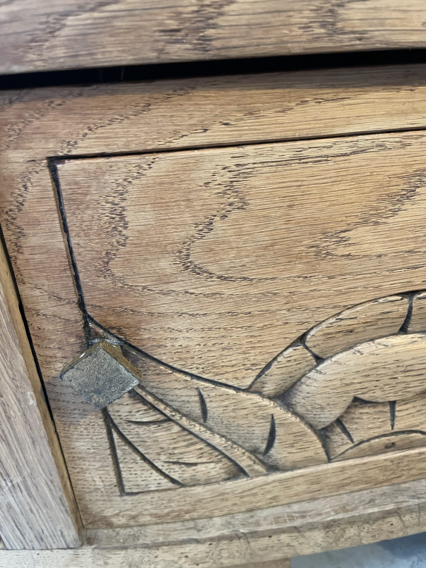 Table de chevet Art Déco – Image 6